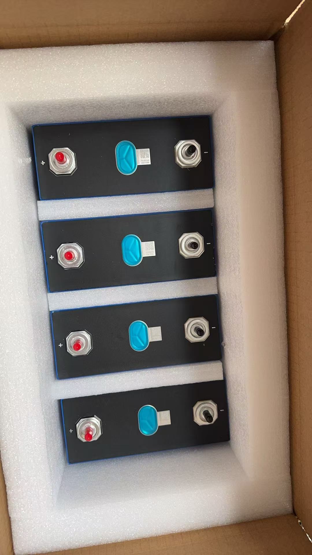 EU Stock EVE 334AH LiFePO4 Battery Grade A+ 8000 cycles
